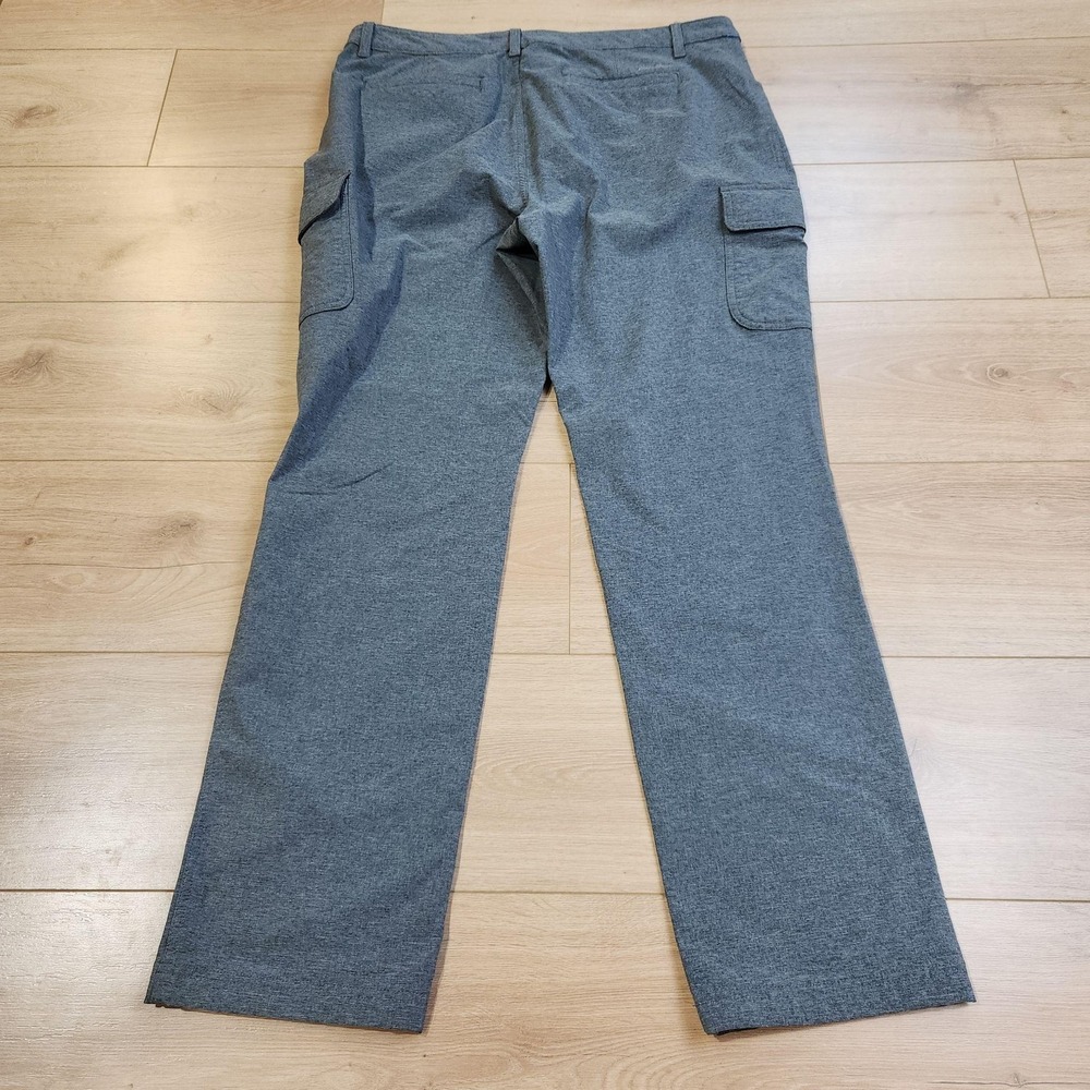 Eddie Bauer First Ascent Cargo Pants Womens 16 Gray Stretch Travel Casual Hiking - Picture 3 of 11